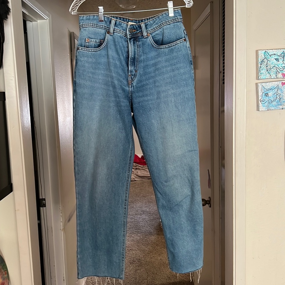 Roxy, mom jeans, light wash, size 28.